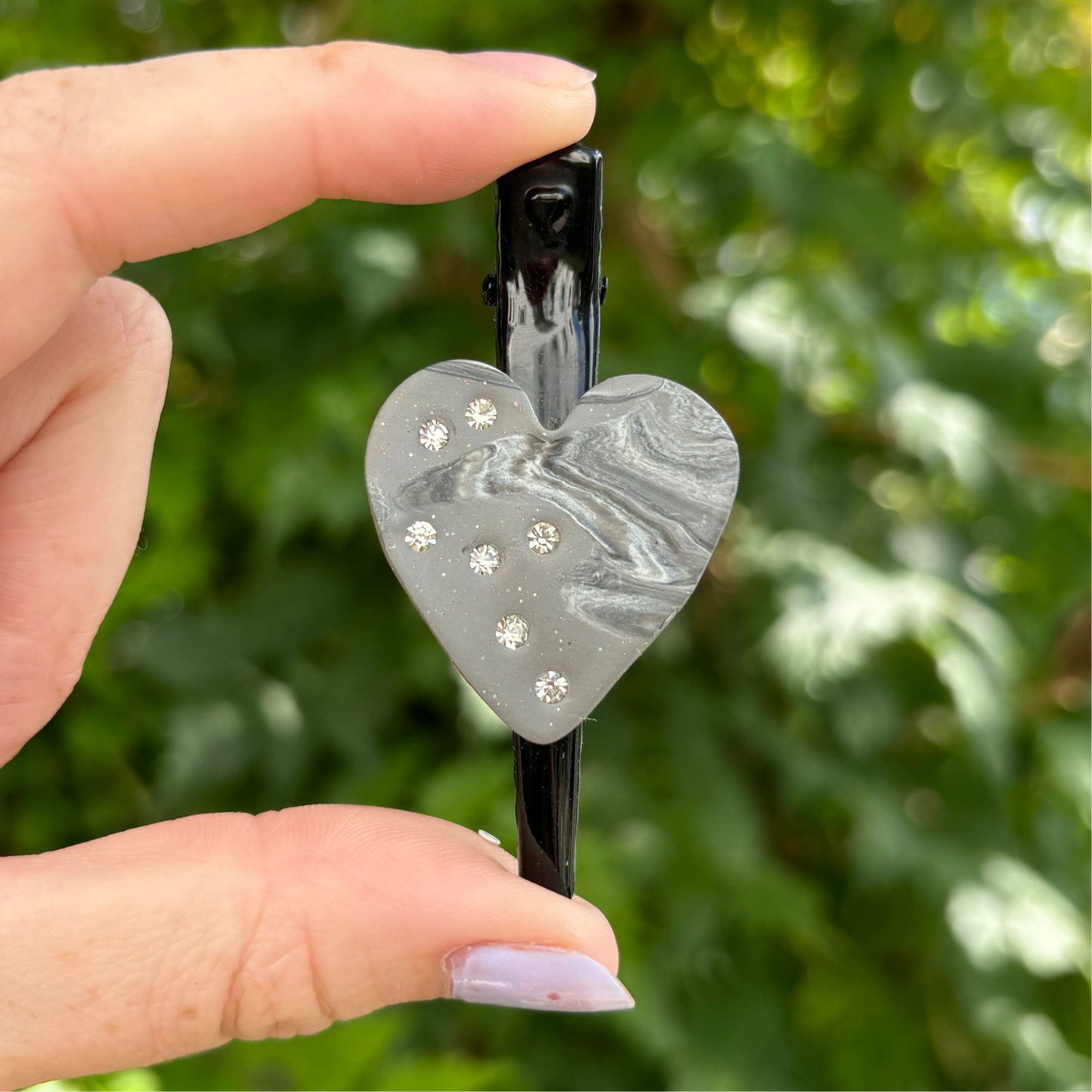 Marbled Gray & White Diamond Polymer Clay Heart Hair Clip – Handmade Hair Accessory